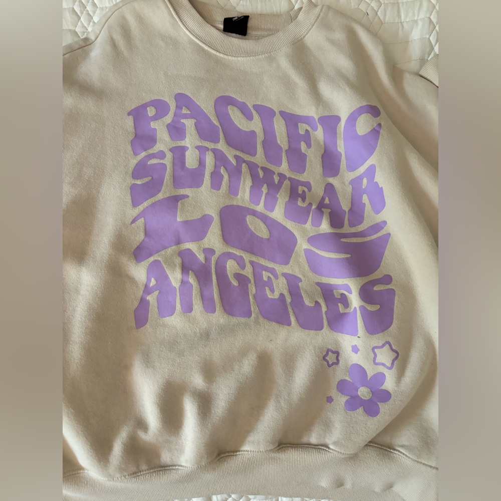 Pacific sun wear crew neck